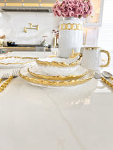 White & Gold Wavy Edge 4-Piece Dinnerware Set